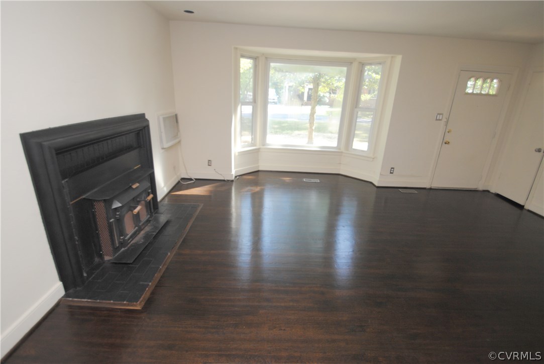 8808 Gayton Road Henrico, VA 23229 - Photo 5 of 22 Gallery Image 5