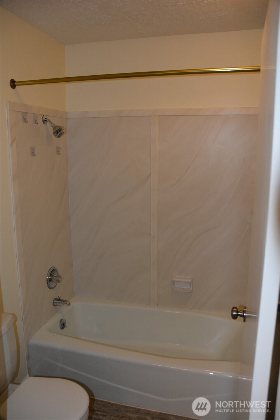 1070 5th Avenue South, Unit 307 Edmonds, WA 98020 - Photo 20 of 21