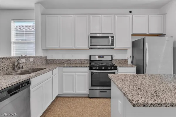 $1,750 | 6919 Feather Hl Street, North Las Vegas, NV 89086