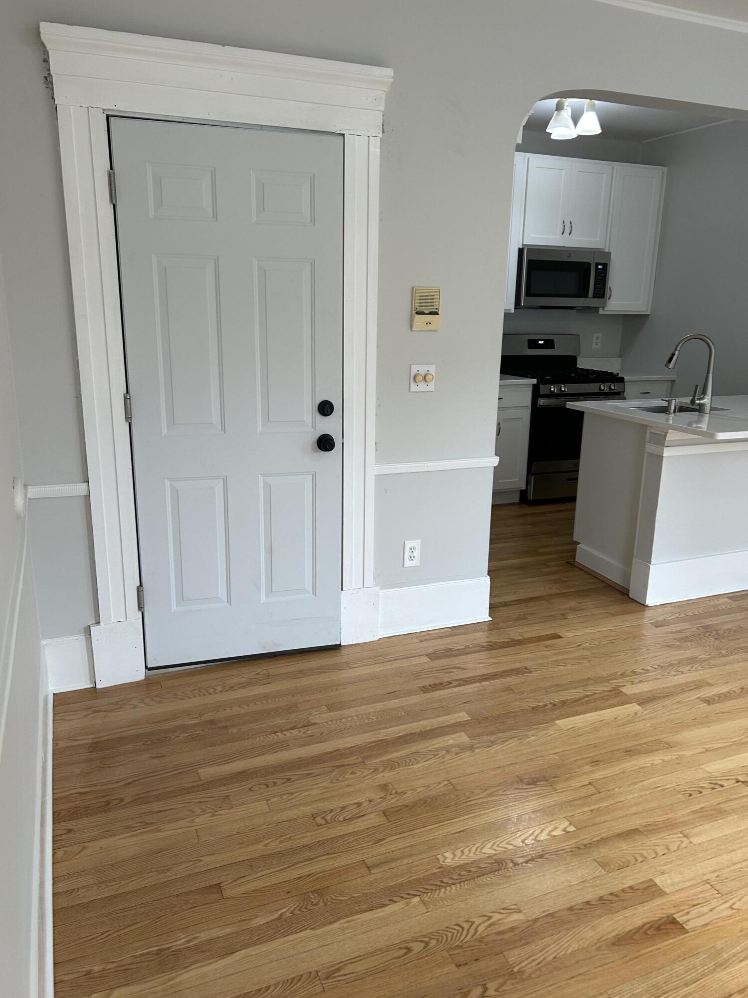 9 Parris Street, Unit 2 Portland, ME 04101 - Photo 9 of 15 IMG_9732