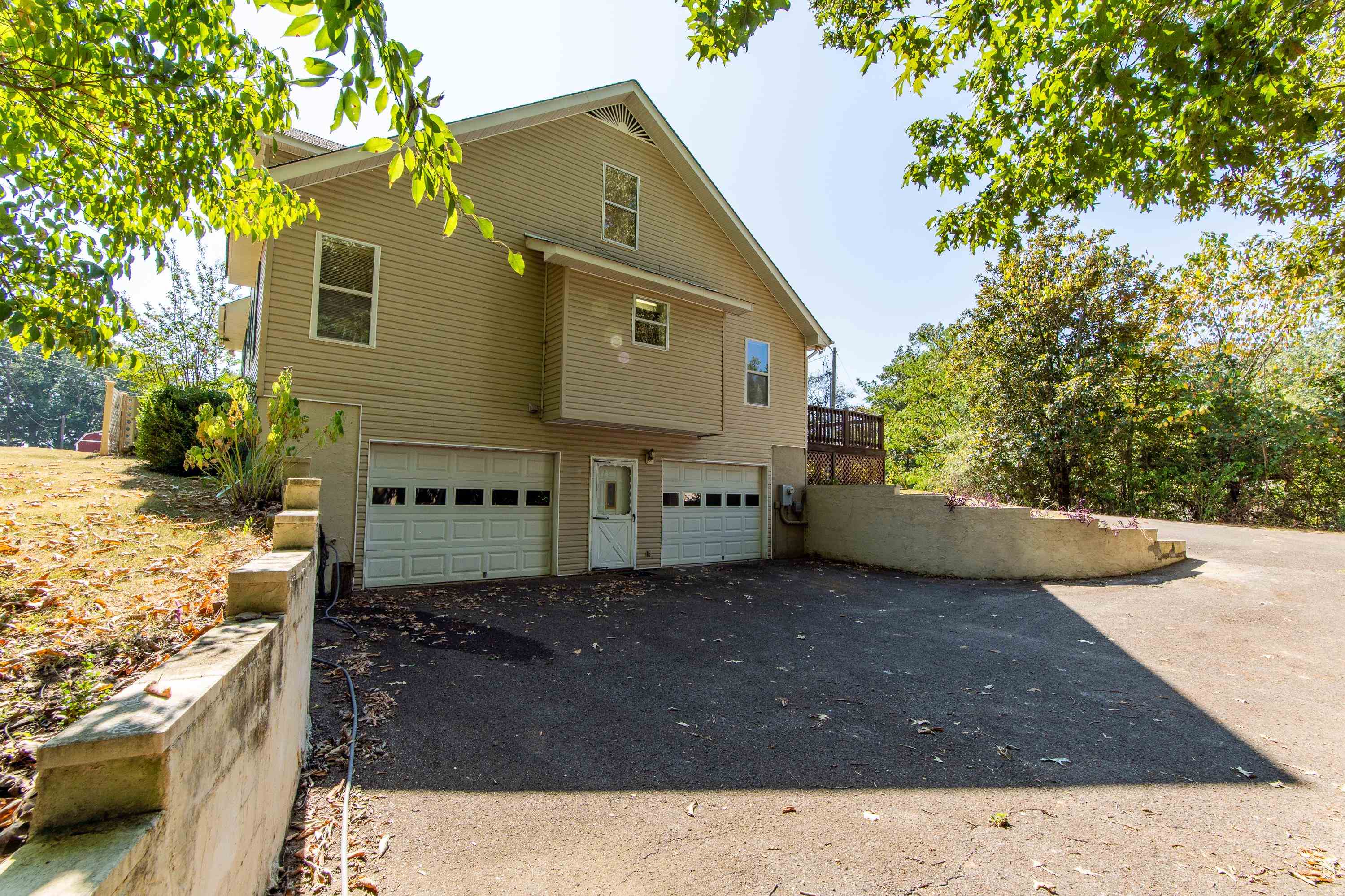 720 Riverside Lane Crump, TN 38327 - Photo 7 of 39