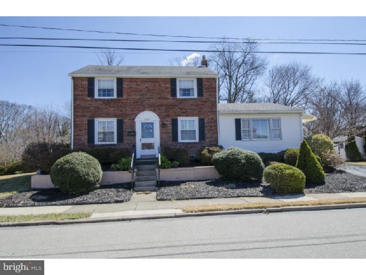 200 School Lane Springfield, PA 19064 - Photo 1 of 22 Exterior Front
