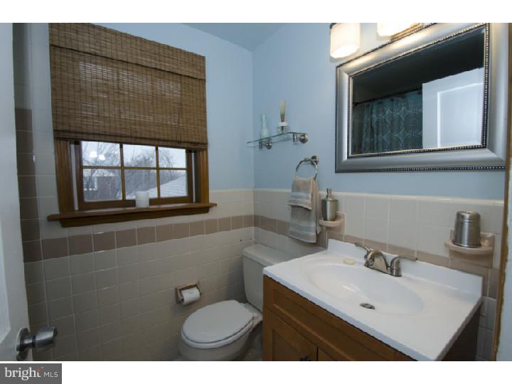 200 School Lane Springfield, PA 19064 - Photo 17 of 22 Bathroom