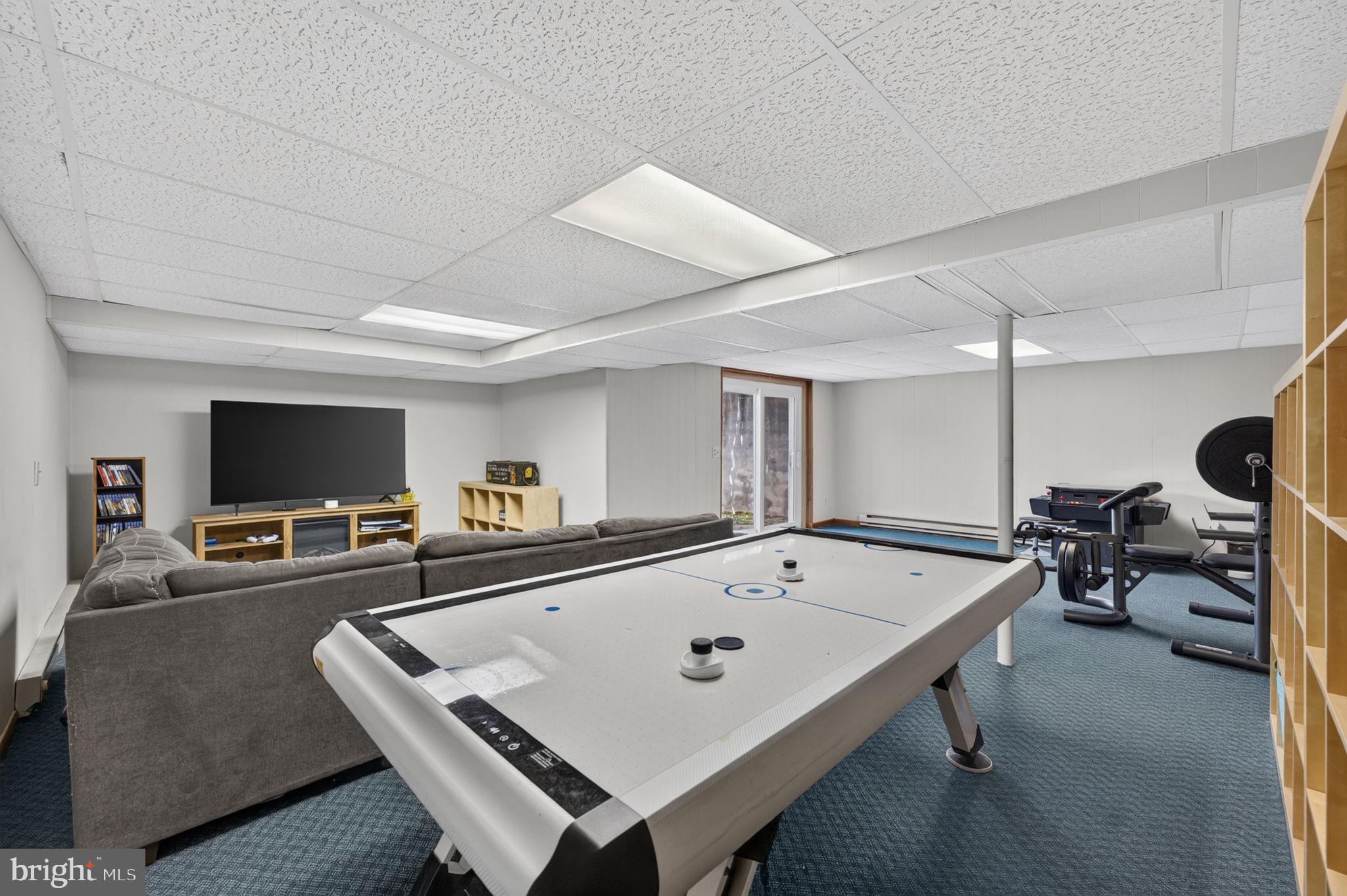 20210 Bent Willow Road Rohrersville, MD 21779 - Photo 60 of 98 Spacious game room for endless fun.