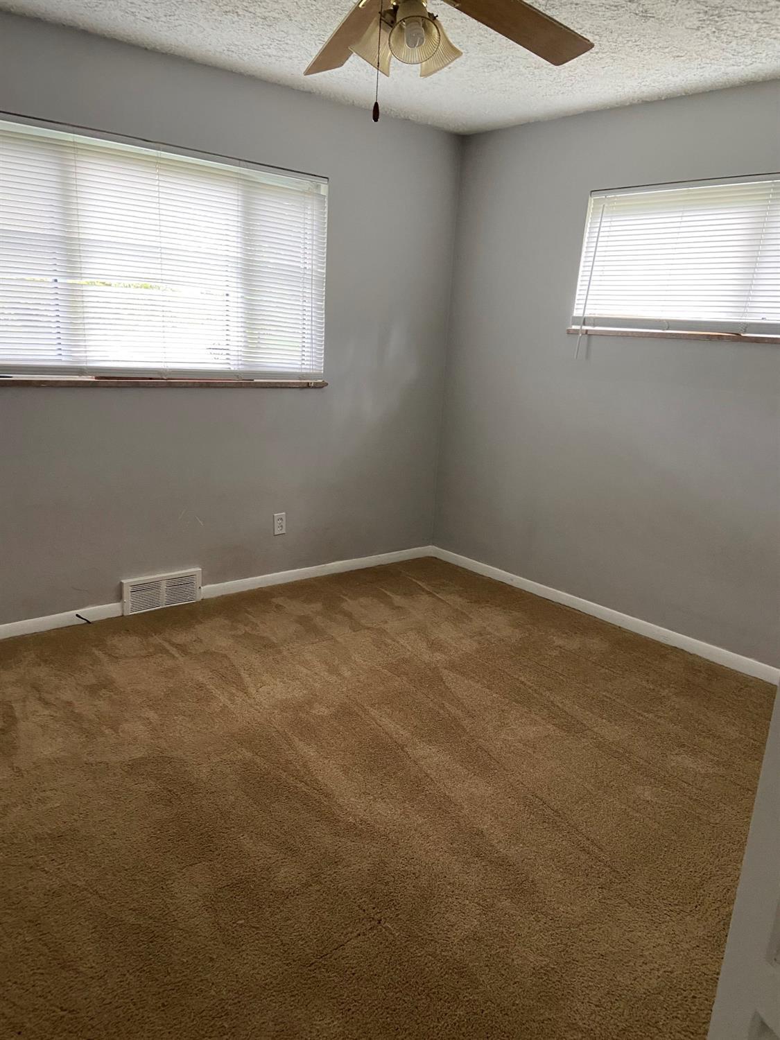 7081 Fields Ertel Road Cincinnati, OH 45241 - Photo 12 of 17 Gallery Image 12