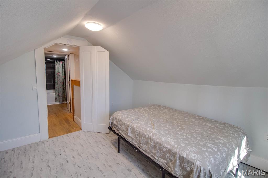 304 Francis Street Gillespie, IL 62033 - Photo 21 of 29