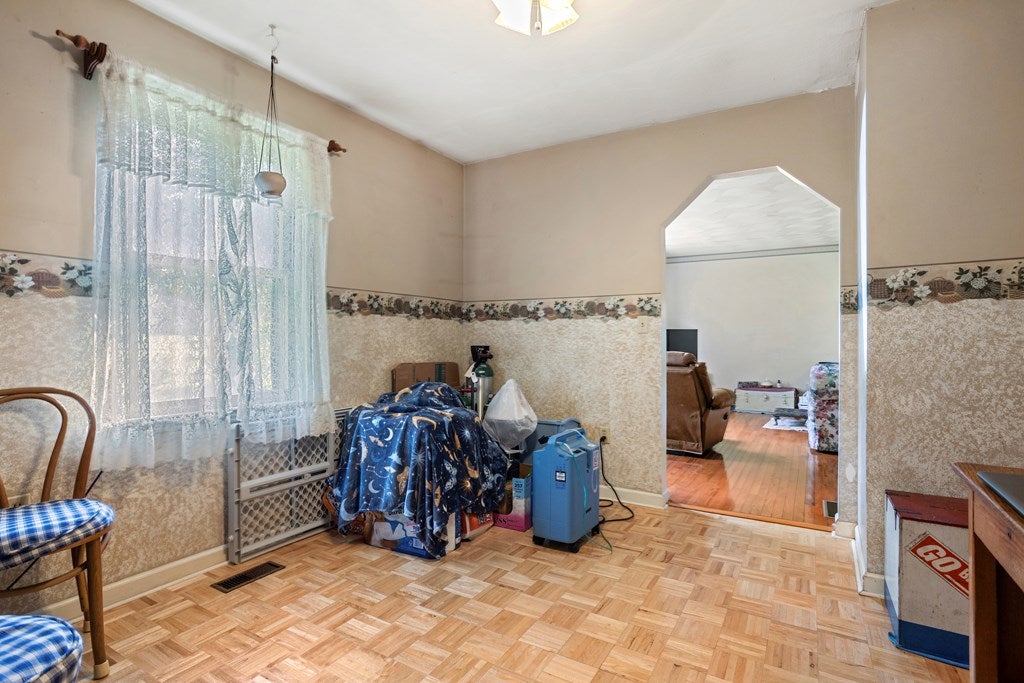 18207 Macedonia Road Abingdon, VA 24211 - Photo 17 of 32 Gallery Image 17