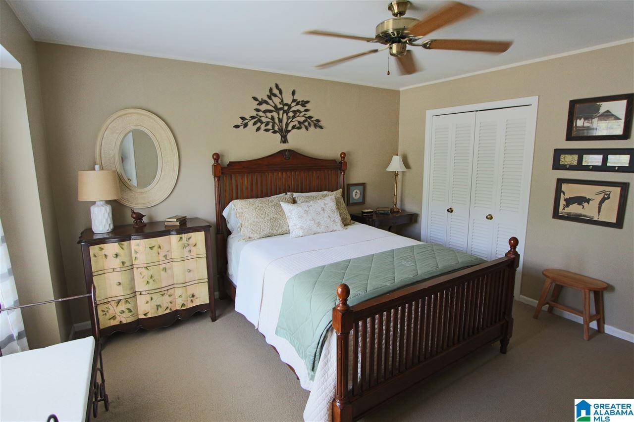 1753 Cornwall Road Birmingham, AL 35226 - Photo 13 of 36