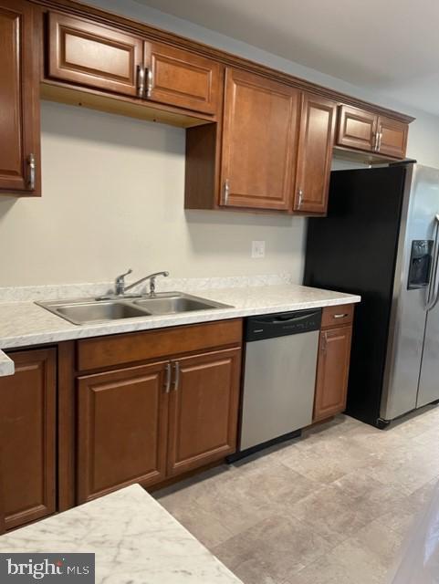 32 Evergreen Circle Dover, DE 19901 - Photo 6 of 13 Kitchen