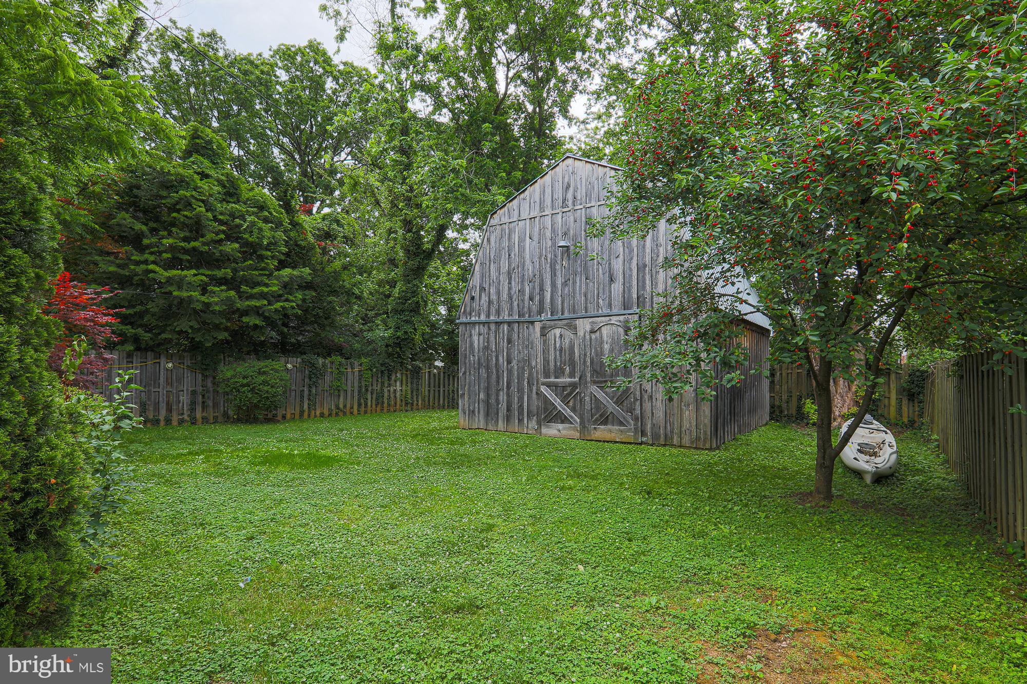 4009 Pinkney Road Baltimore, MD 21215 - Photo 24 of 27 Gallery Image 24