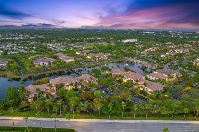 $2,500 | 2809 Amalei Drive, Unit 203, Palm Beach Gardens, FL 33410