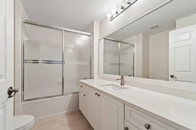 $2,500 | 2809 Amalei Drive, Unit 203, Palm Beach Gardens, FL 33410