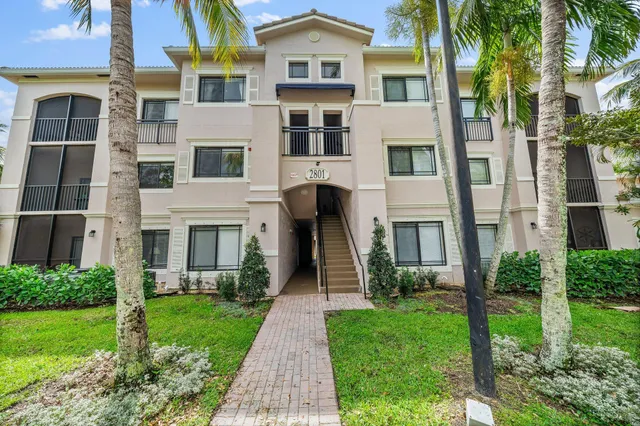 $2,500 | 2809 Amalei Drive, Unit 203, Palm Beach Gardens, FL 33410
