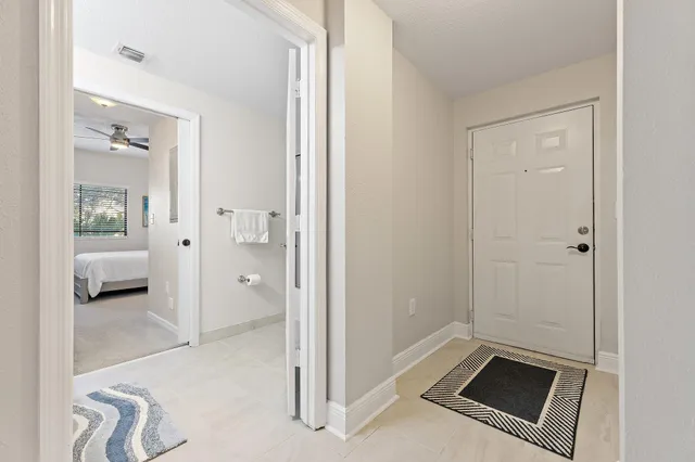 $2,500 | 2809 Amalei Drive, Unit 203, Palm Beach Gardens, FL 33410