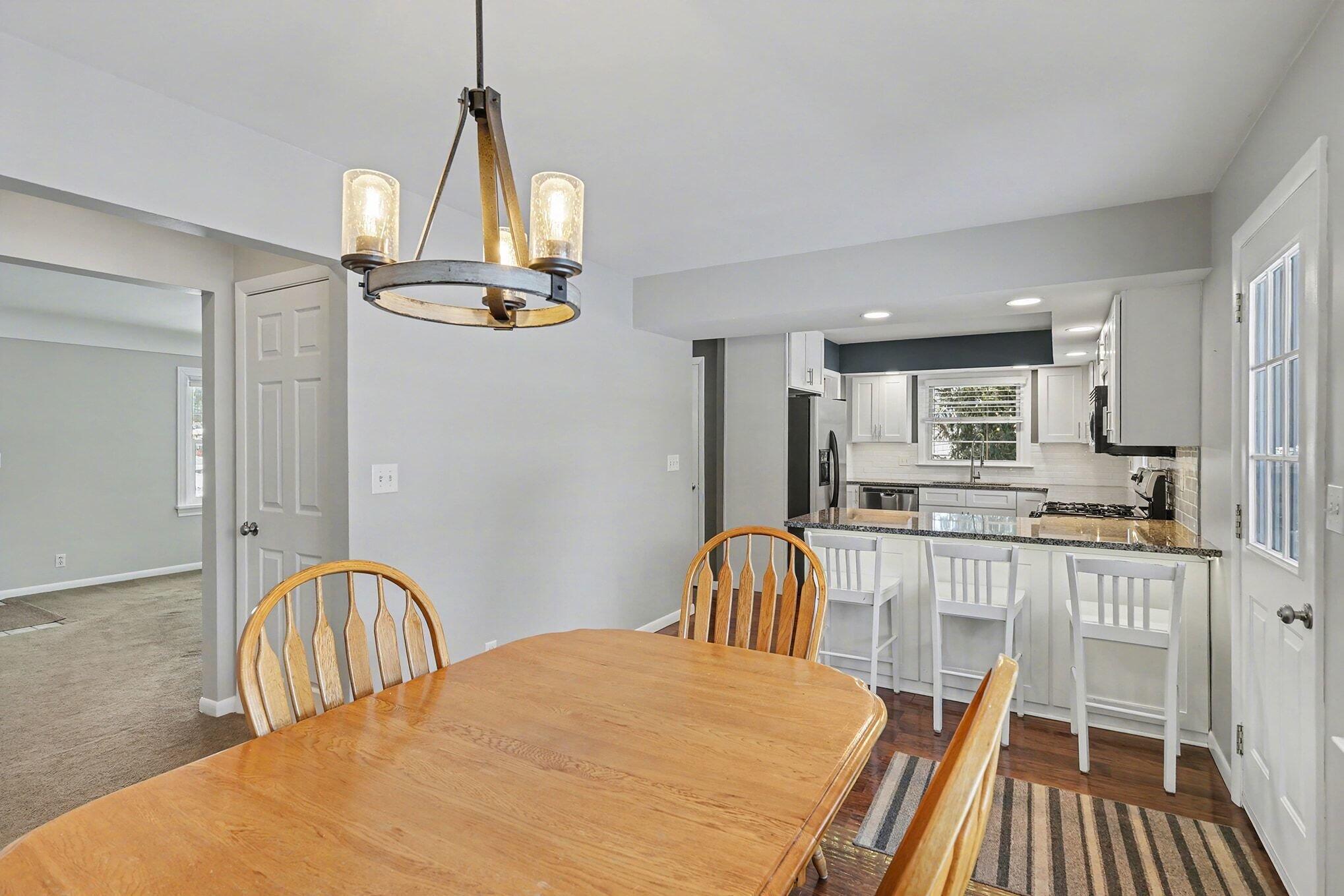 693 Leo Road Jackson, MI 49203 - Photo 8 of 30 5