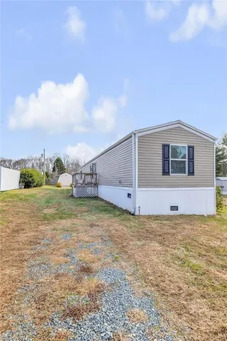 $148,000 | 1095 Willow Creek Drive, Pinnacle, NC 27043