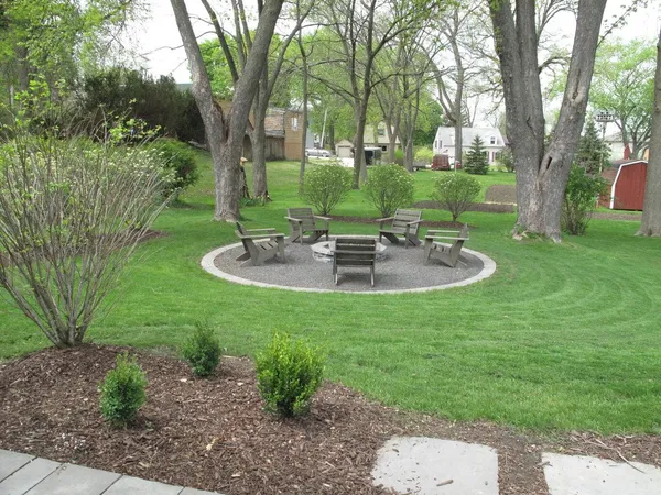 $1 | W269N2723 Lelah Avenue, Pewaukee, WI 53072