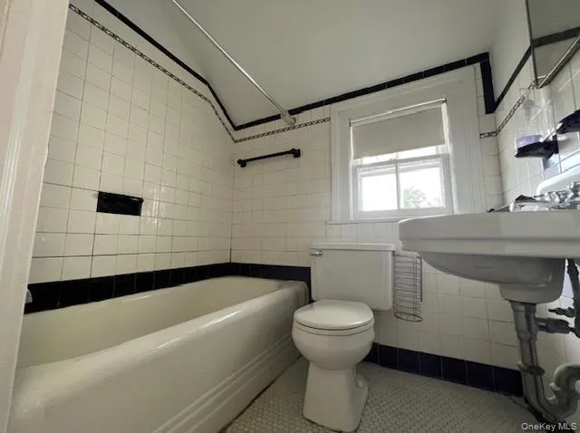 $3,499 | 98 South Hamilton Street, Poughkeepsie, NY 12601