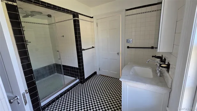 $3,499 | 98 South Hamilton Street, Poughkeepsie, NY 12601