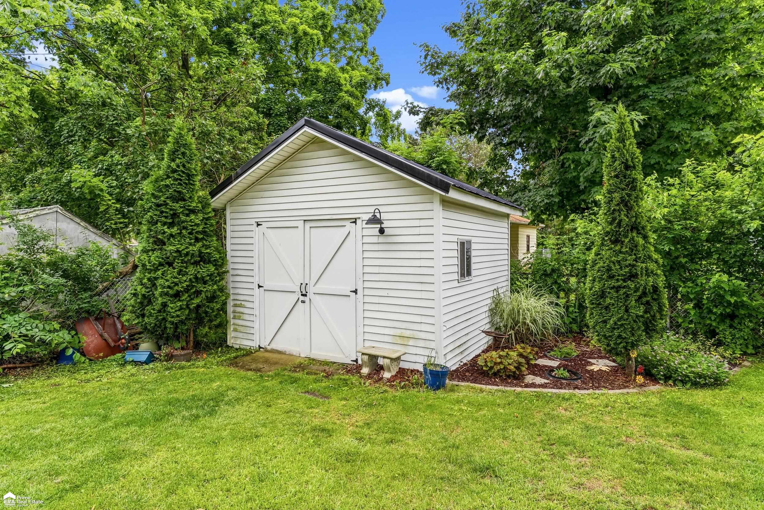 2495 West Wilson Road Clio, MI 48420 - Photo 31 of 35