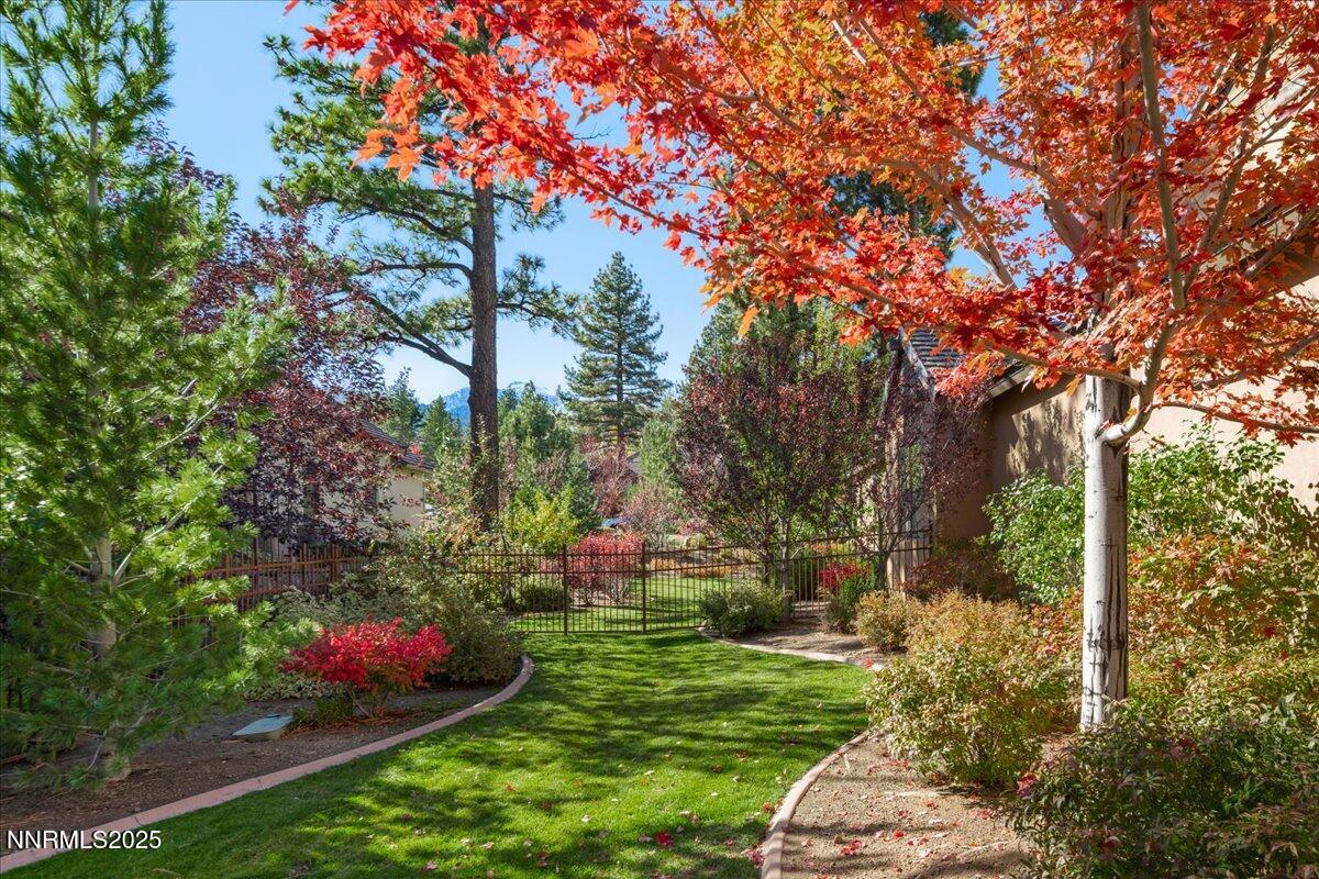 20680 Parc Forêt Drive Reno, NV 89511 - Photo 9 of 41 25-DSC_9847