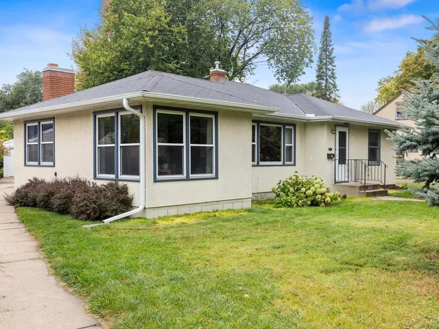 $465,000 | 1075 St Paul Avenue, St. Paul, MN 55116