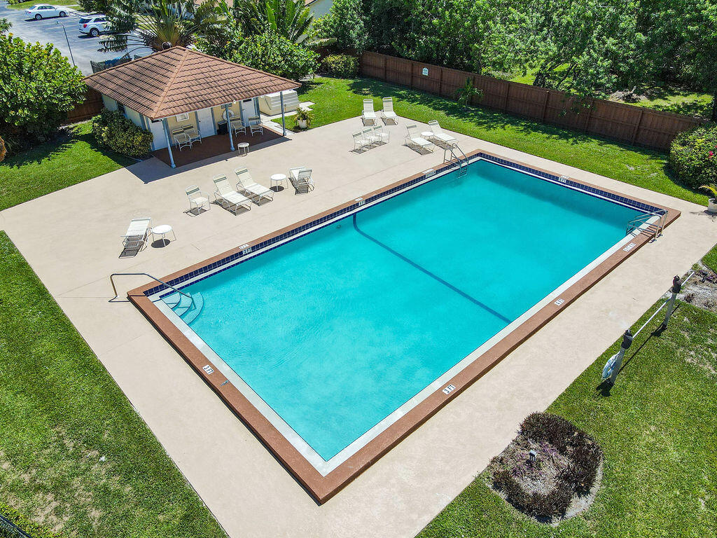 3900 Southeast County Line Road, Unit 22A Jupiter, FL 33469 - Photo 45 of 50 3900CountyLineRd#22AAerials(17)