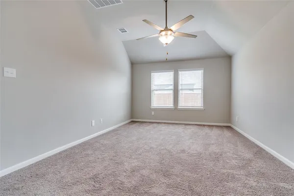 $2,350 | 6127 Tawakoni Lane, Royse City, TX 75189