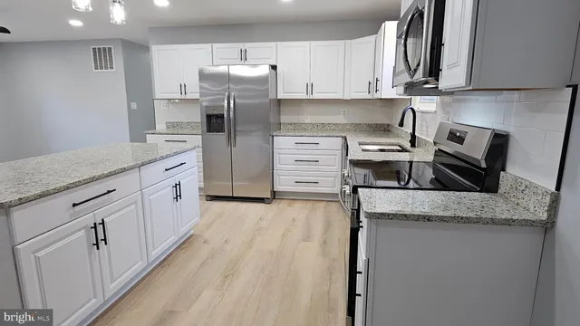 $389,999 | 712 White Sands Drive, Lusby, MD 20657