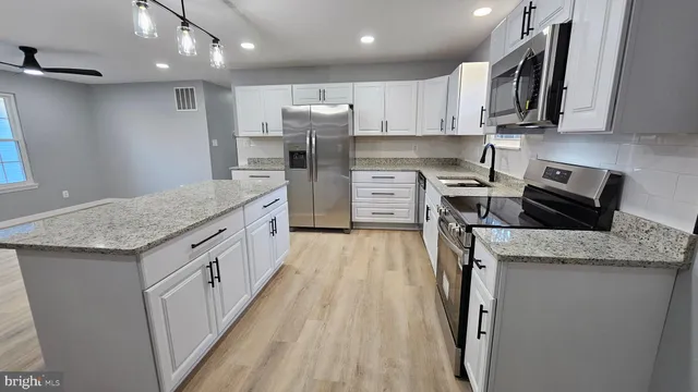 $389,999 | 712 White Sands Drive, Lusby, MD 20657