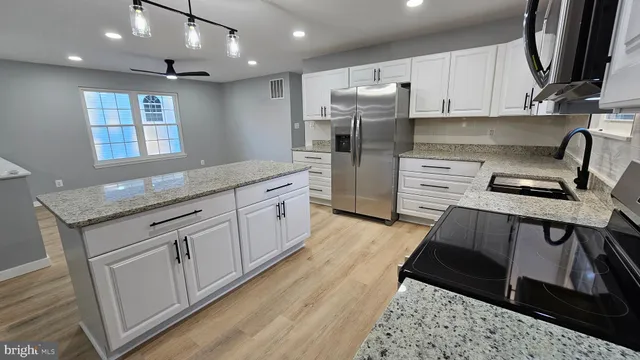 $389,999 | 712 White Sands Drive, Lusby, MD 20657