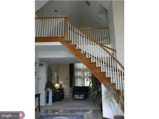 88 Elmont Road Hamilton, NJ 08610 - Photo 2 of 6