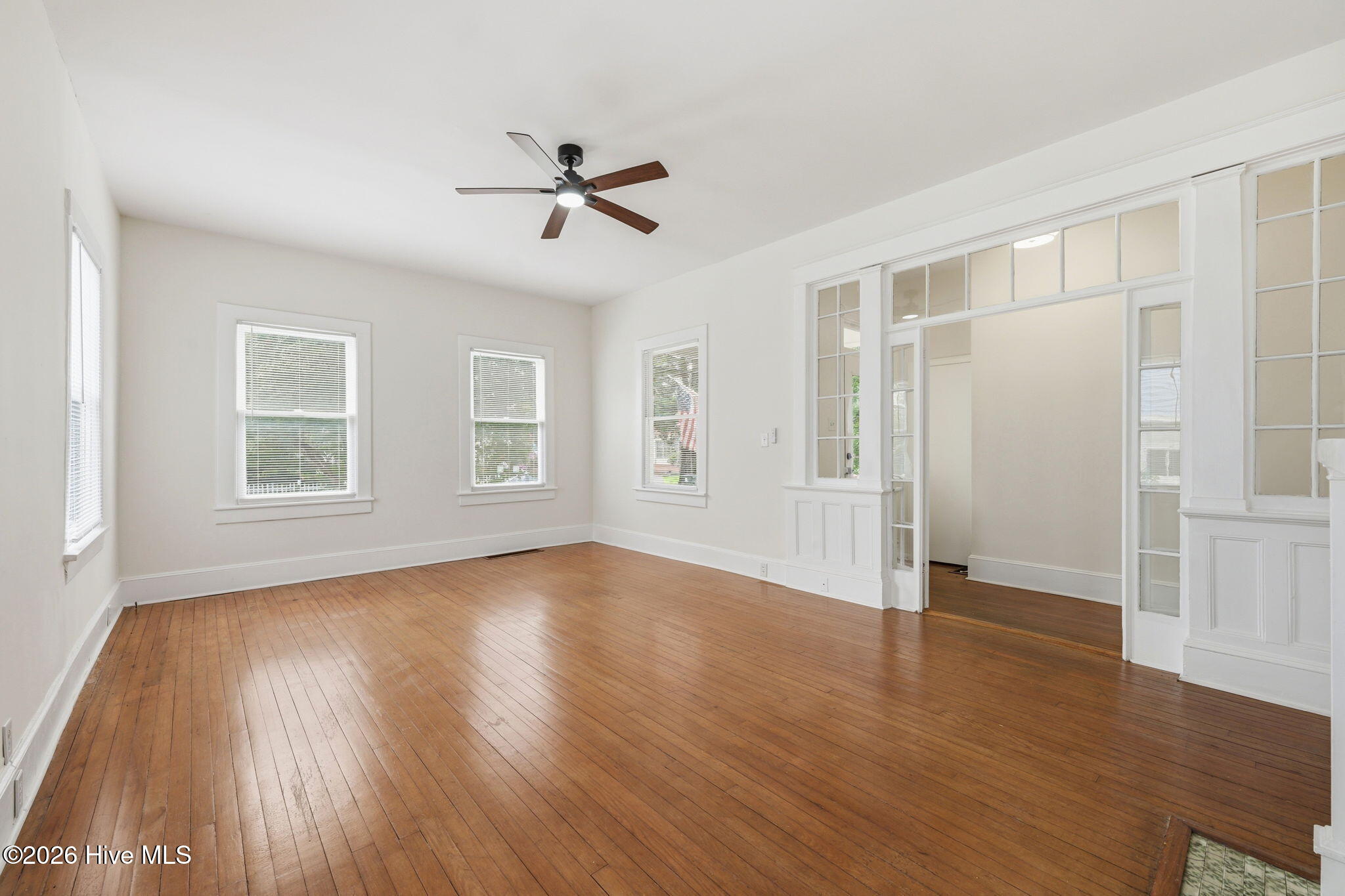 511 Middle Street, Unit A New Bern, NC 28560 - Photo 4 of 29