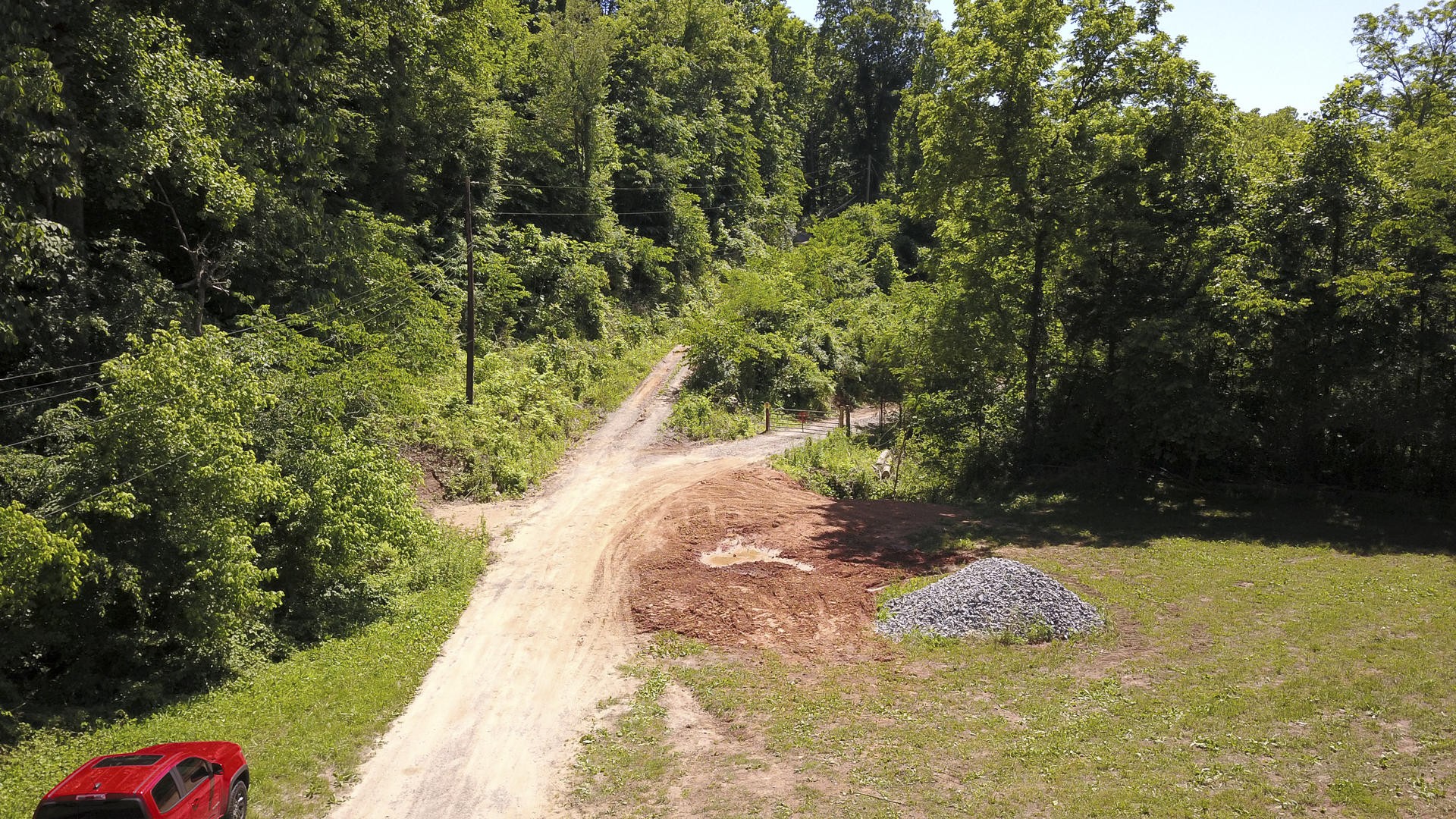 2111 Crumley Road Greenback, TN 37742 - Photo 2 of 19 a view of a pathway both side of yard