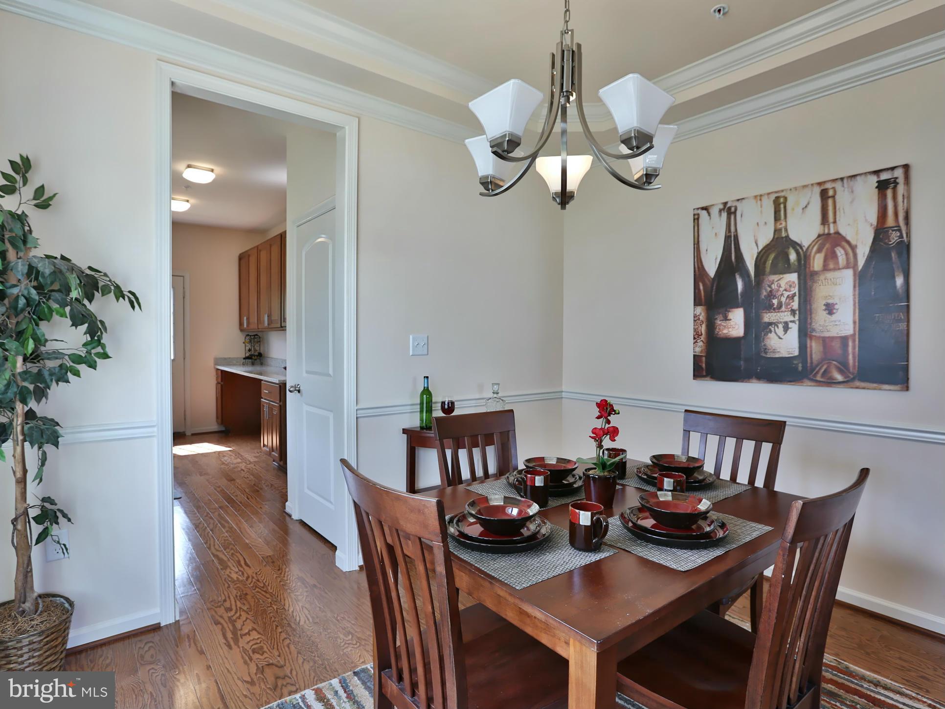 323 Townsend Road Essex, MD 21221 - Photo 8 of 30 Spacious Dining Room