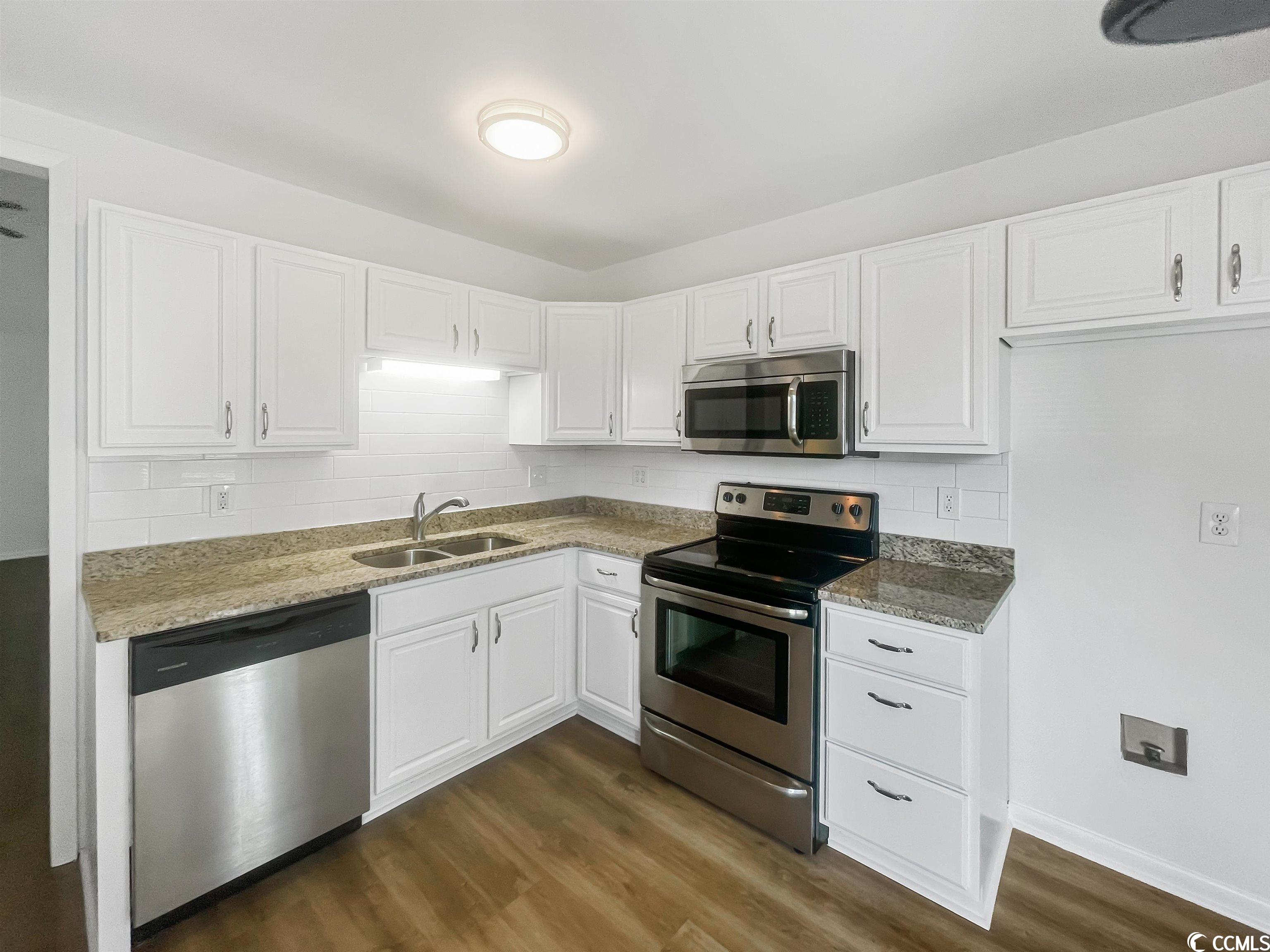 9702 Ashley Lane Murrells Inlet, SC 29576 - Photo 11 of 38 Gallery Image 11