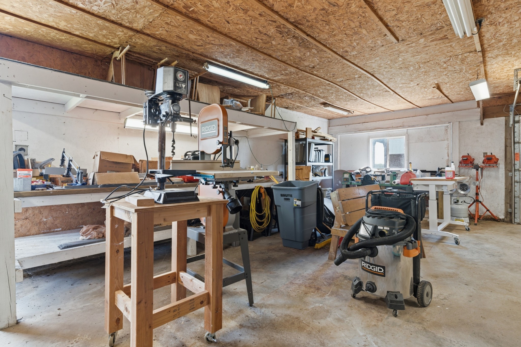 6660 Highland Road Portland, TN 37148 - Photo 30 of 34 a view of a storage & utility room