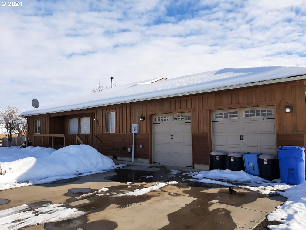 365 Riley Lane Adams, OR 97810 - Photo 2 of 30