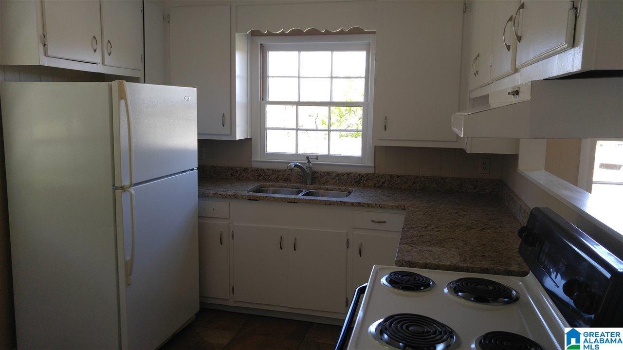 1401 Fairmont Road Sylacauga, AL 35150 - Photo 3 of 4 Gallery Image 3