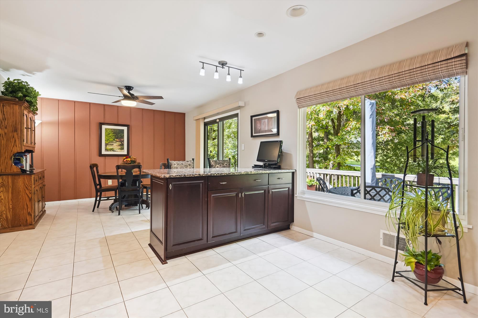 11009 Ring Road Reston, VA 20190 - Photo 11 of 52