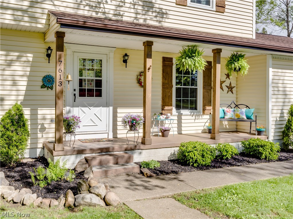 7613 Huntington Road Hudson, OH 44236 - Photo 5 of 19