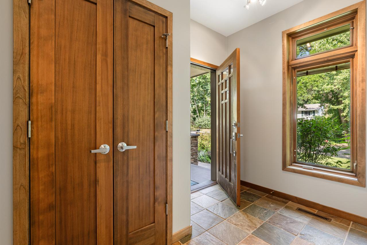 9340 Cedar Forest Road Eden Prairie, MN 55347 - Photo 6 of 46 Gallery Image 6