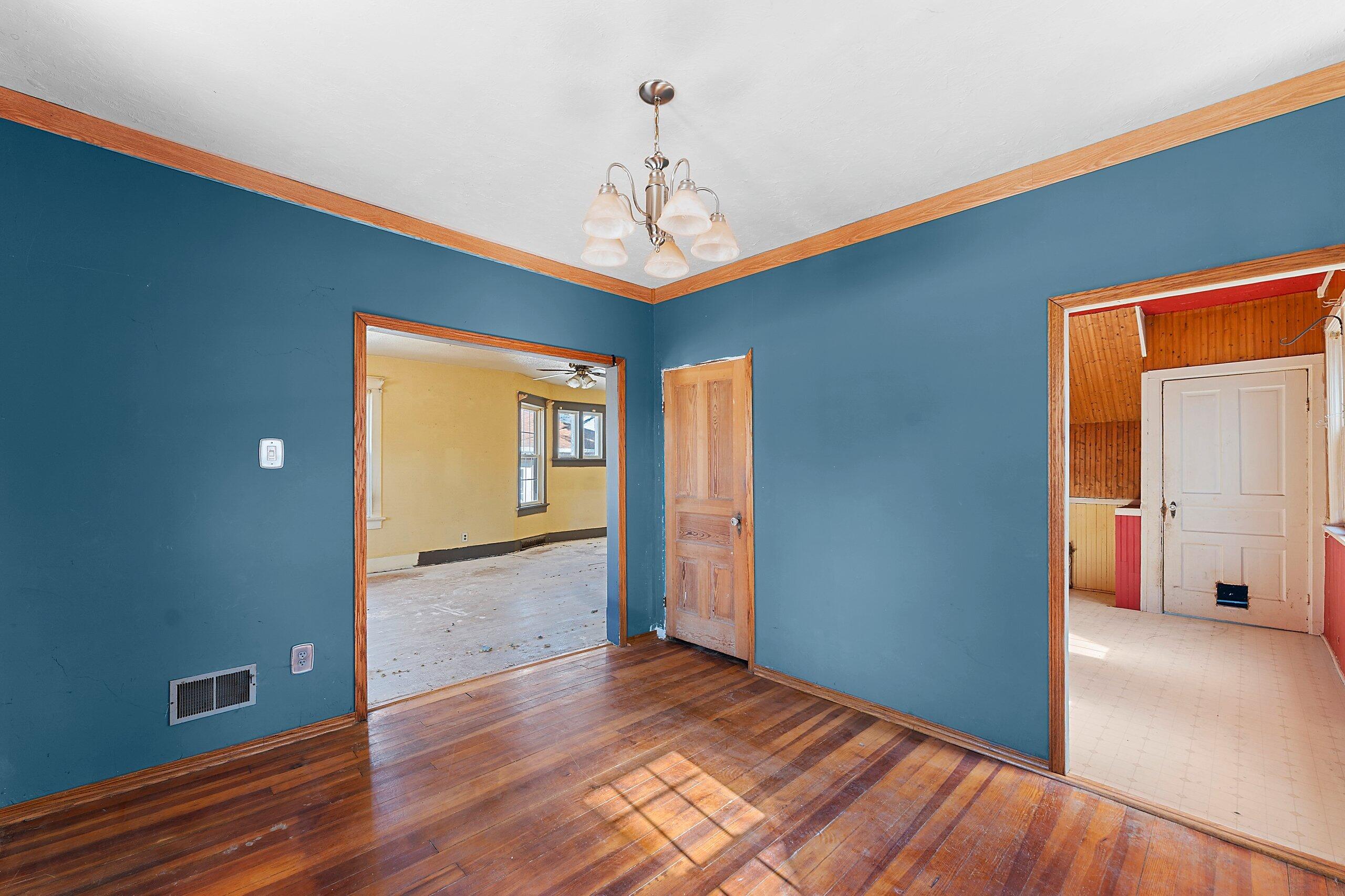 1718 28th Street Two Rivers, WI 54241 - Photo 6 of 38 023-171828thStreet-TwoRivers-WI-54241-SM