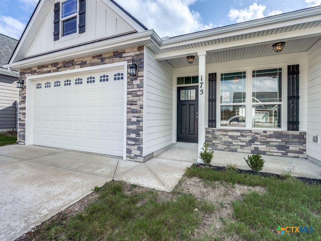 175 Lost Maples Way Marion, TX 78124 - Photo 3 of 26