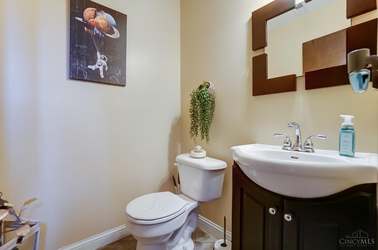 575 Pepper Ridge Road Cincinnati, OH 45244 - Photo 30 of 46 Gallery Image 30