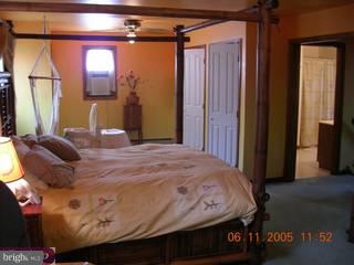 47 Shelburne Road Springfield, PA 19064 - Photo 4 of 6