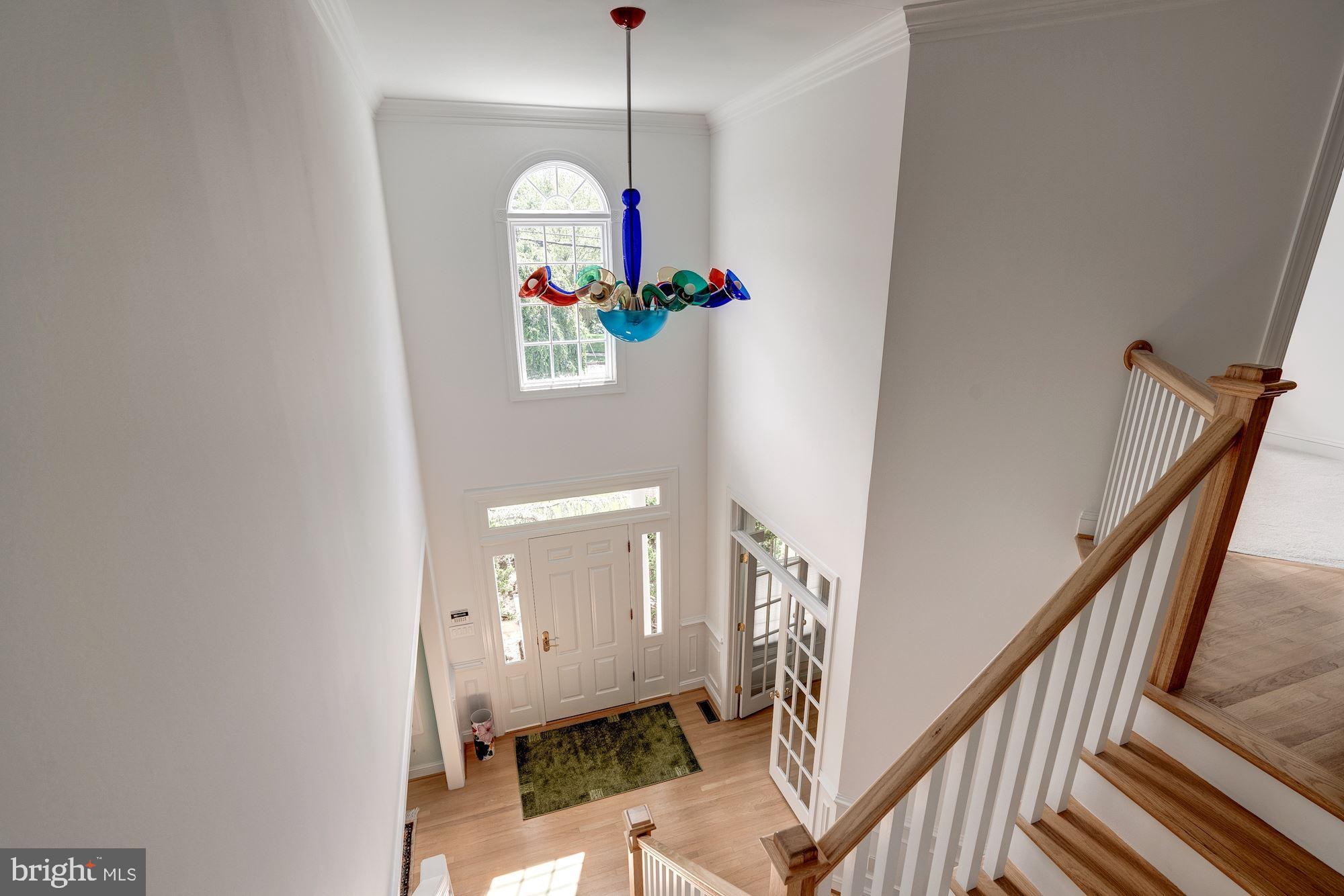 6424 Old Chesterbrook Road McLean, VA 22101 - Photo 5 of 50 2 Story Foyer