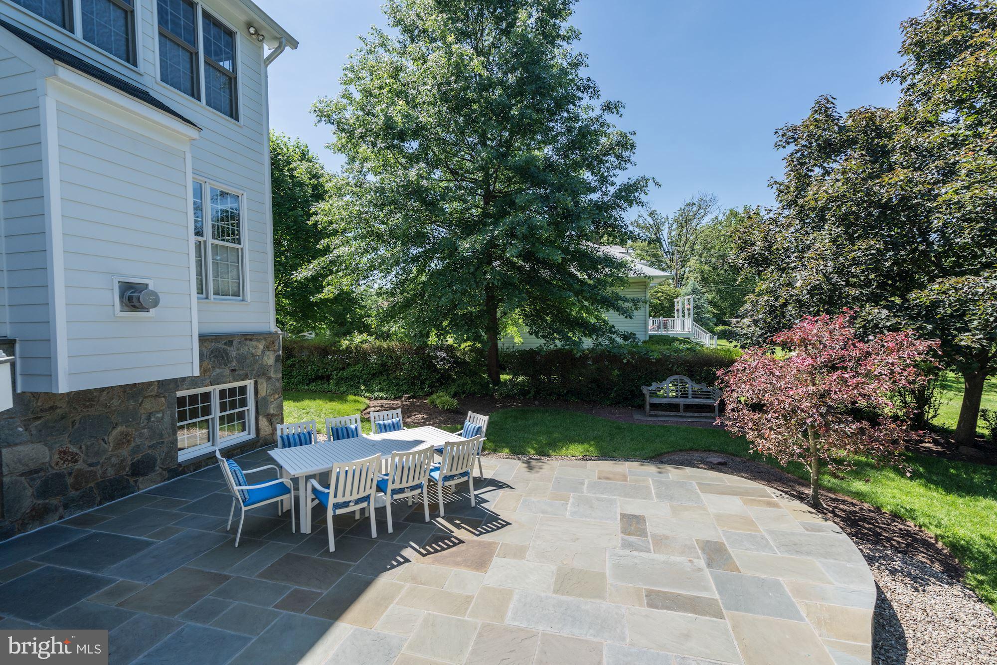 6424 Old Chesterbrook Road McLean, VA 22101 - Photo 46 of 50 Patio
