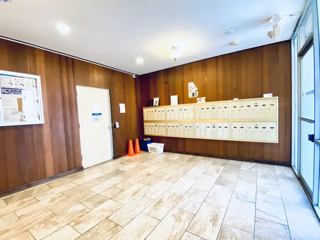 $349,000 | 85 Vernon Street, Unit 103, Oakland, CA 94610