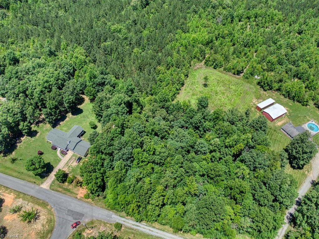 439 Hunters Chase Road Lexington, NC 27292 - Photo 3 of 16